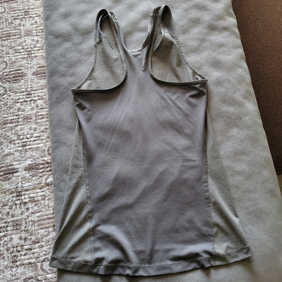 nike pro cool dri fit racerback training tank top size small - Picture 4 of 5